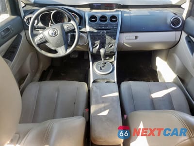 Zdjęcie 8 z 13 samochodu: 2012 MAZDA CX-7 VIN:JM3ER2A51C0411775 - miniatura