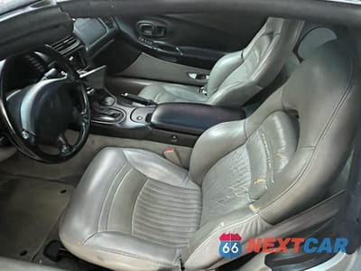 Zdjęcie 6 z 11 samochodu: 1999 CHEVROLET CORVETTE VIN:1G1YY22G2X5132930 - miniatura