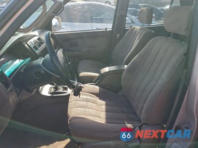 Zdjęcie 7 z 12 samochodu: 1998 TOYOTA 4RUNNER SR5 VIN:JT3GN86R2W0073601 - miniatura