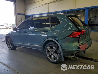 Drugie zdjęcie samochodu z przodu: 2020 VOLKSWAGEN TIGUAN SE VIN:3VV2B7AX8LM117237 - miniatura