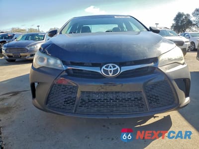 Piąte zdjęcie samochodu w środku: 2017 TOYOTA CAMRY LE VIN:4T1BF1FK6HU316167 - miniatura