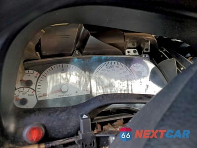Zdjęcie 9 z 12 samochodu: 2000 DODGE RAM 2500 VIN:3B7KF2366YG136028 - miniatura