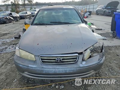 Piąte zdjęcie samochodu w środku: 2001 TOYOTA CAMRY CE VIN:4T1BG22K61U062359 - miniatura