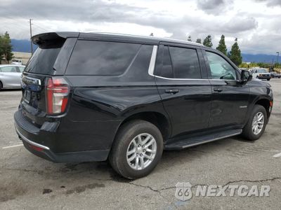 Trzecie zdjęcie samochodu z tyłu: 2023 CHEVROLET TAHOE K1500 LT VIN:1GNSKNKD1PR193529 - miniatura
