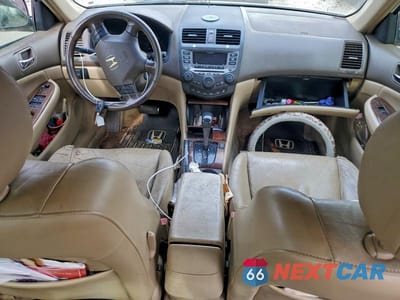 Zdjęcie 8 z 12 samochodu: 2006 HONDA ACCORD EX VIN:1HGCM66576A074690 - miniatura
