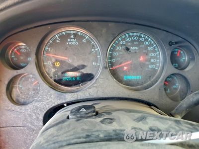 Zdjęcie 9 z 16 samochodu: 2008 GMC YUKON VIN:1GKFK13048R229122 - miniatura