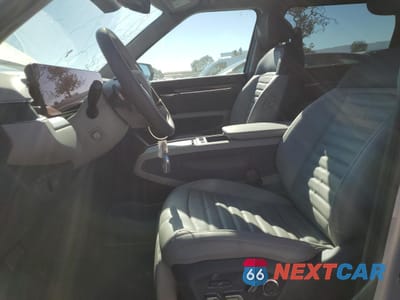 Zdjęcie 7 z 13 samochodu: 2026 KIA EV9 LAND VIN:5XYADFS55TG011384 - miniatura