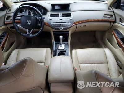 Zdjęcie 8 z 13 samochodu: 2009 HONDA ACCORD EXL VIN:1HGCP36869A009785 - miniatura
