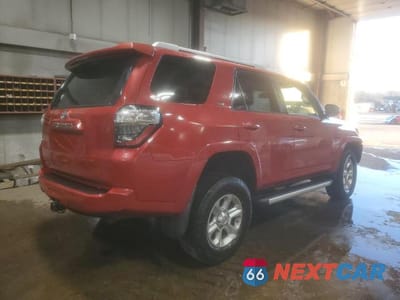 Trzecie zdjęcie samochodu z tyłu: 2015 TOYOTA 4RUNNER SR5 PREMIUM VIN:JTEBU5JRXF5267502 - miniatura