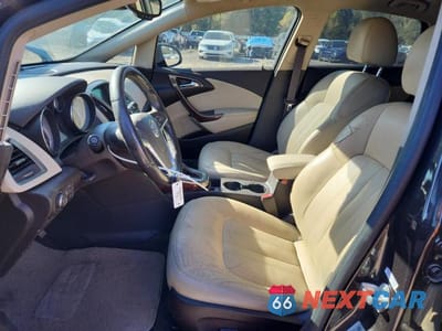 Zdjęcie 7 z 12 samochodu: 2014 BUICK VERANO VIN:1G4PS5SK3E4118205 - miniatura