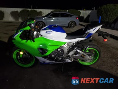 Trzecie zdjęcie samochodu z tyłu: 2024 KAWASAKI ZX636 K VIN:JKBZXJJ18RA005427 - miniatura