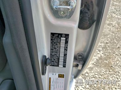 Zdjęcie 12 z 12 samochodu: 2010 TOYOTA PRIUS VIN:JTDKN3DU5A0039287 - miniatura