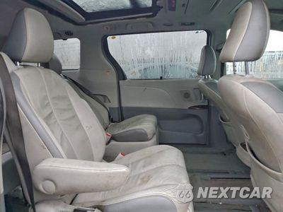 Zdjęcie 11 z 14 samochodu: 2013 TOYOTA SIENNA XLE VIN:5TDDK3DC6DS065925 - miniatura