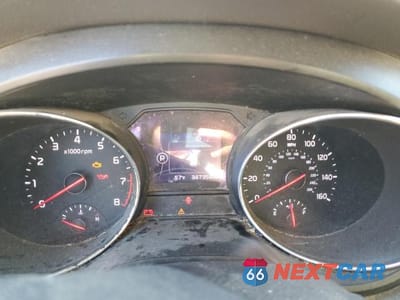 Zdjęcie 9 z 13 samochodu: 2016 KIA SEDONA LX VIN:KNDMB5C11G6215875 - miniatura