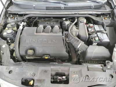 Zdjęcie 11 z 13 samochodu: 2010 LINCOLN MKZ VIN:1LNHL9DR6AG610688 - miniatura