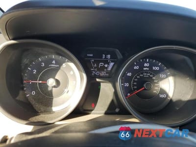 Zdjęcie 9 z 12 samochodu: 2016 HYUNDAI ELANTRA SE VIN:5NPDH4AE2GH745356 - miniatura