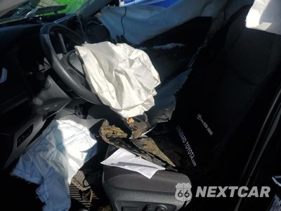 Zdjęcie 7 z 12 samochodu: 2025 TOYOTA RAV4 XLE VIN:2T3P1RFV5SC526286 - miniatura