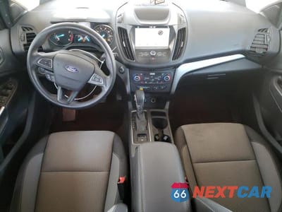 Zdjęcie 8 z 13 samochodu: 2019 FORD ESCAPE SE VIN:1FMCU9GD5KUC42742 - miniatura
