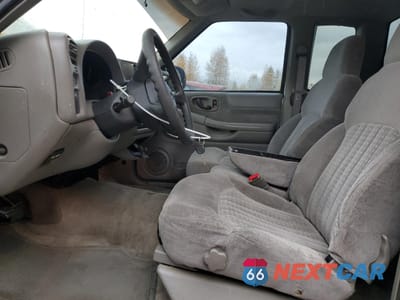 Zdjęcie 7 z 13 samochodu: 2000 CHEVROLET S TRUCK S10 VIN:1GCCS19W6Y8228845 - miniatura