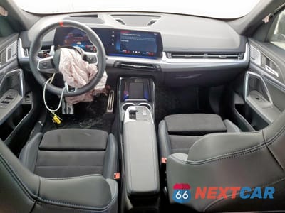 Zdjęcie 8 z 12 samochodu: 2025 BMW X1 M35I VIN:WBX13EF03S5322916 - miniatura