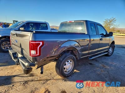 Trzecie zdjęcie samochodu z tyłu: 2016 FORD F150 SUPER CAB VIN:1FTEX1CP5GKF25649 - miniatura