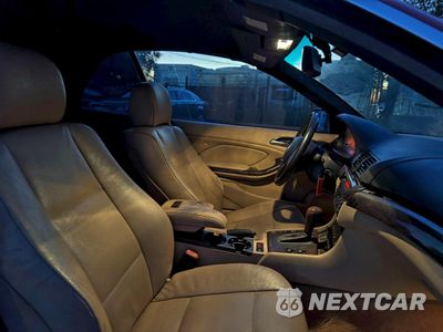 Piąte zdjęcie samochodu w środku: 2005 BMW 330 CI VIN:WBABW53435PL53055 - miniatura