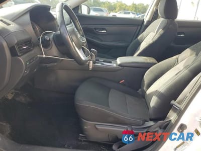 Zdjęcie 7 z 13 samochodu: 2021 NISSAN SENTRA SV VIN:3N1AB8CV6MY235201 - miniatura