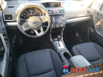 Zdjęcie 8 z 16 samochodu: 2018 SUBARU FORESTER 2.5I PREMIUM VIN:JF2SJAGC3JH469437 - miniatura