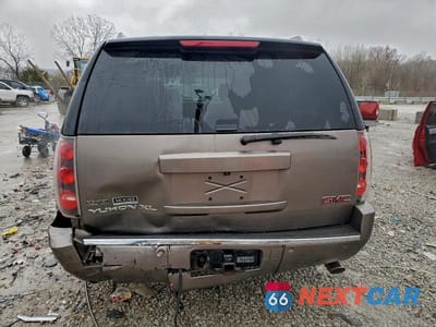 Zdjęcie 6 z 13 samochodu: 2012 GMC YUKON XL DENALI VIN:1GKS2MEF4CR247307 - miniatura