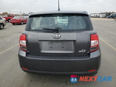 Zdjęcie 6 z 12 samochodu: 2011 TOYOTA SCION XD VIN:JTKKU4B48B1013010 - miniatura