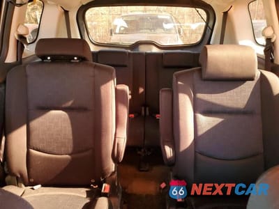 Zdjęcie 10 z 14 samochodu: 2010 MAZDA 5 VIN:JM1CR2W37A0384618 - miniatura