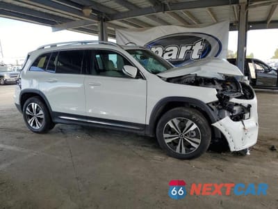 Czwarte zdjęcie samochodu z boku: 2025 MERCEDES-BENZ GLB 250 4MATIC VIN:W1N4M4HB5SW411535 - miniatura