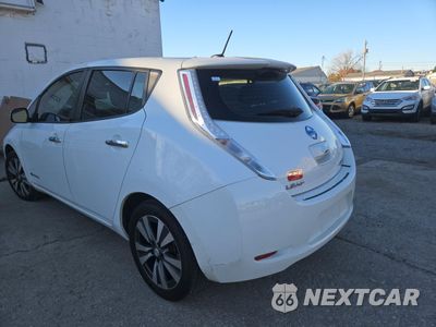 Trzecie zdjęcie samochodu z tyłu: 2015 NISSAN LEAF S VIN:1N4AZ0CP3FC321630 - miniatura