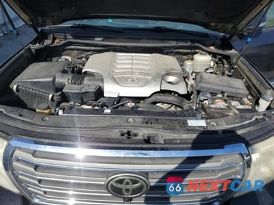 Zdjęcie 12 z 13 samochodu: 2013 TOYOTA LAND CRUISER VIN:JTMHY7AJ9D4009628 - miniatura