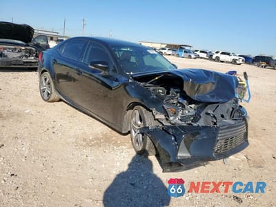 Czwarte zdjęcie samochodu z boku: 2017 LEXUS IS 200T VIN:JTHBA1D23H5061377 - miniatura