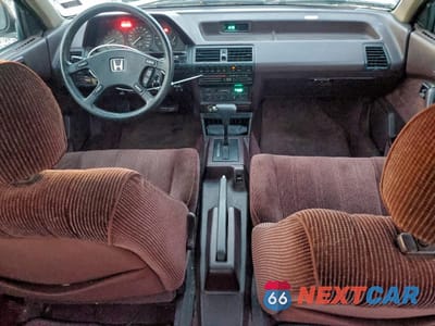 Zdjęcie 8 z 12 samochodu: 1988 HOND ACCORD LXI VIN:JHMCA564XJC122994 - miniatura