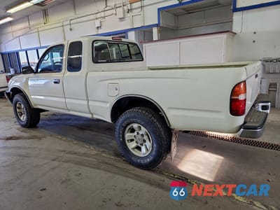 Drugie zdjęcie samochodu z przodu: 1995 TOYOTA TACOMA XTRACAB VIN:4TAVN73F8SZ053247 - miniatura