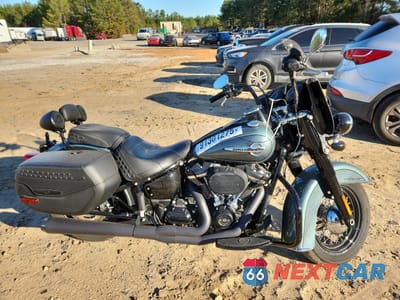 2020 HARLEY-DAVIDSON FLHCS 1HD1YBK11LB028220 - główne zdjęcie licytacji z USA - miniatura