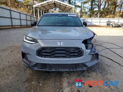 Piąte zdjęcie samochodu w środku: 2025 HONDA HR-V SPORT VIN:3CZRZ1H57SM737208 - miniatura
