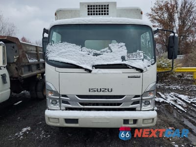 Piąte zdjęcie samochodu w środku: 2024 ISUZU NPR HD - REFRIGERATOR DELIVERY TRUCK VIN:54DC4W1D8RS220604 - miniatura