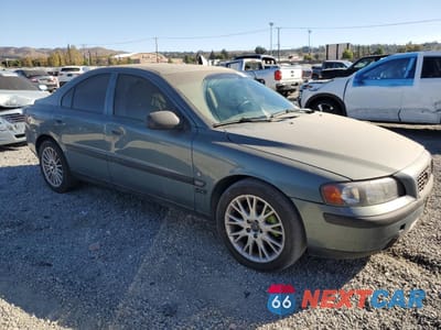 Czwarte zdjęcie samochodu z boku: 2002 VOLVO S60 2.4T VIN:YV1RS58D922152561 - miniatura