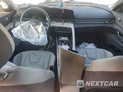 Zdjęcie 8 z 12 samochodu: 2024 HYUNDAI ELANTRA HYBRID LIMITED VIN:KMHLN4DJ8RU118209 - miniatura