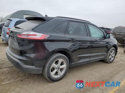 Trzecie zdjęcie samochodu z tyłu: 2021 FORD EDGE SE VIN:2FMPK3G94MBA11016 - miniatura