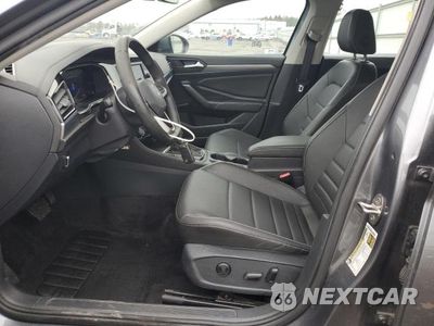 Zdjęcie 7 z 12 samochodu: 2024 VOLKSWAGEN JETTA SE VIN:3VW7M7BU5RM039508 - miniatura