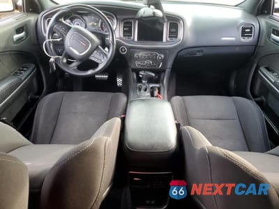 Zdjęcie 8 z 12 samochodu: 2017 DODGE CHARGER VIN:2C3CDXGJ8HH575435 - miniatura