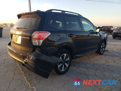 Trzecie zdjęcie samochodu z tyłu: 2018 SUBARU FORESTER 2.5I PREMIUM VIN:JF2SJAGC3JH469437 - miniatura
