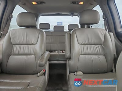 Zdjęcie 10 z 13 samochodu: 2003 HONDA ODYSSEY EXL VIN:5FNRL18933B146129 - miniatura