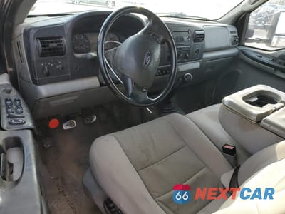Zdjęcie 8 z 12 samochodu: 2006 FORD F350 SUPER DUTY VIN:1FDWW37P56ED48901 - miniatura