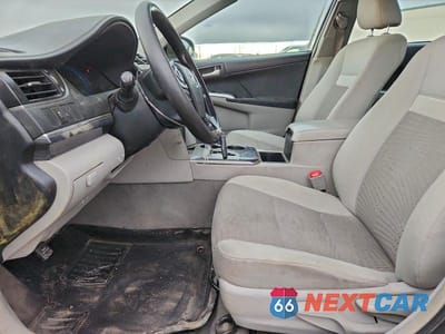 Zdjęcie 7 z 11 samochodu: 2014 TOYOTA CAMRY HYBRID VIN:4T1BD1FK2EU112516 - miniatura