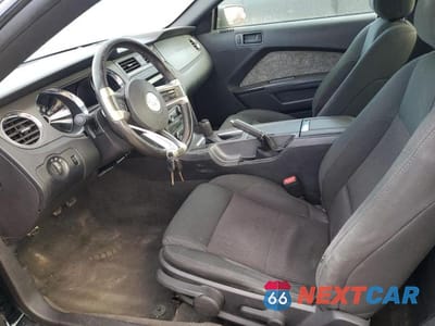 Zdjęcie 7 z 12 samochodu: 2014 FORD MUSTANG VIN:1ZVBP8AM0E5306319 - miniatura